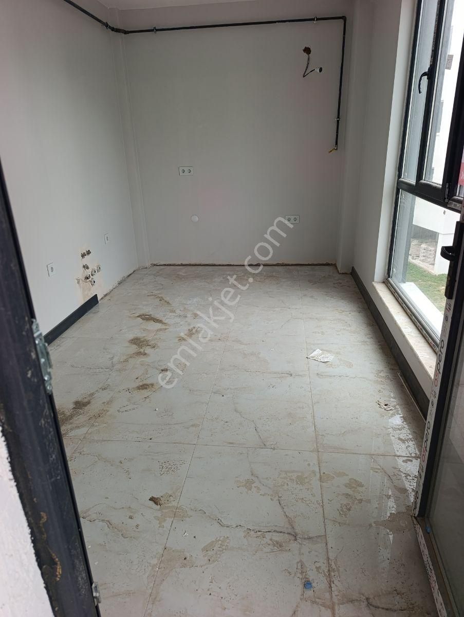 Cerrah Ta Ara Kat 2+1 Satılık Daire - Görsel 3