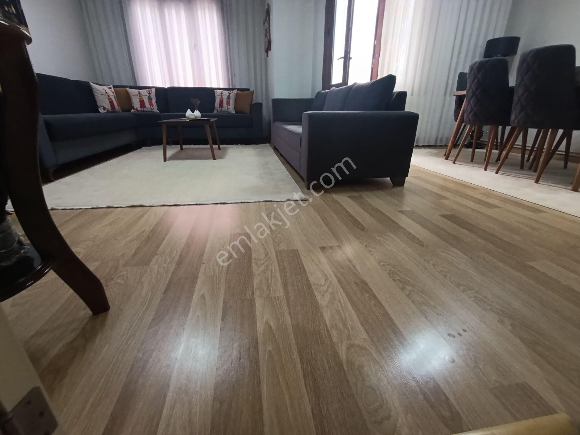 Pendik Güzelyalı Da Acil Satılık Merkezi E-5 Yakın 3+1 135 M2 Masrafsız Daire - Görsel 4