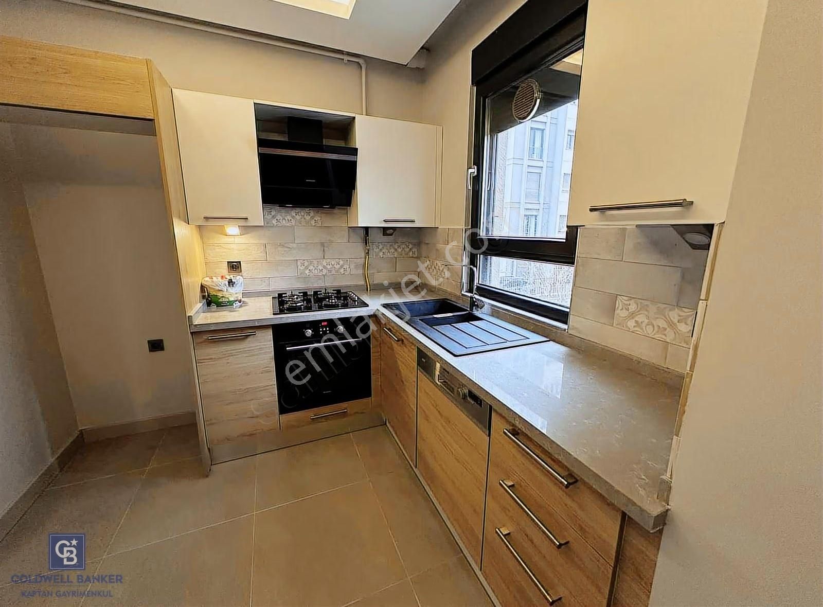 Caddebostanda Bağdat Cd. 1. Paralel | Otoparklı, Lüks 2+1 90m2 - Görsel 11