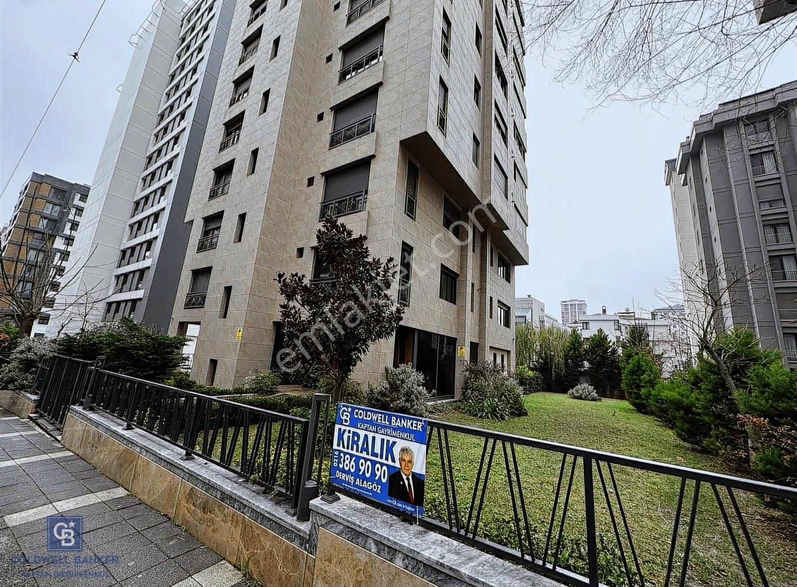 Caddebostanda Bağdat Cd. 1. Paralel | Otoparklı, Lüks 2+1 90m2