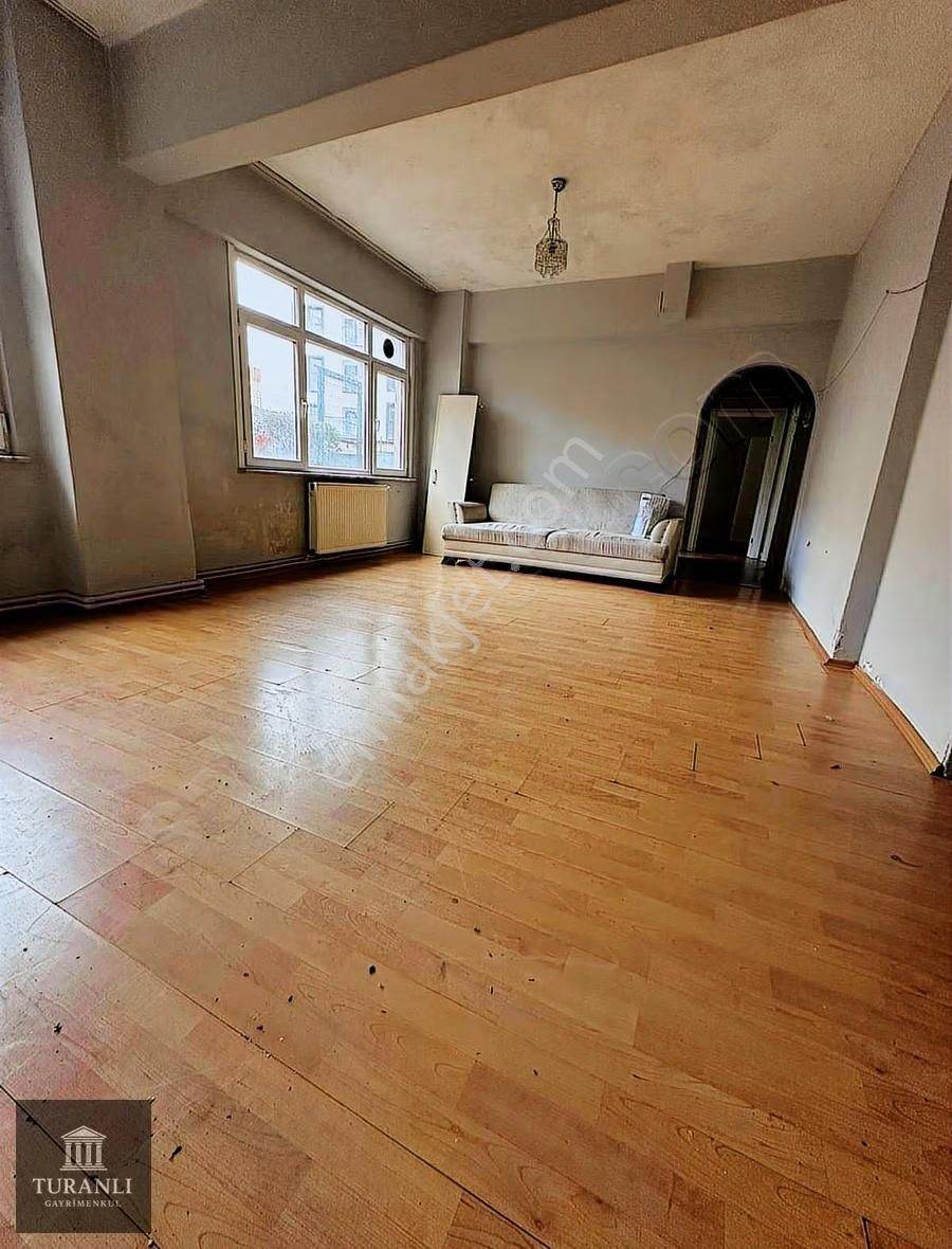 Turanlı'dan Tevfikbey Mah. 3 +1 Kiralık Bahçe Katı Daire Bahçeli