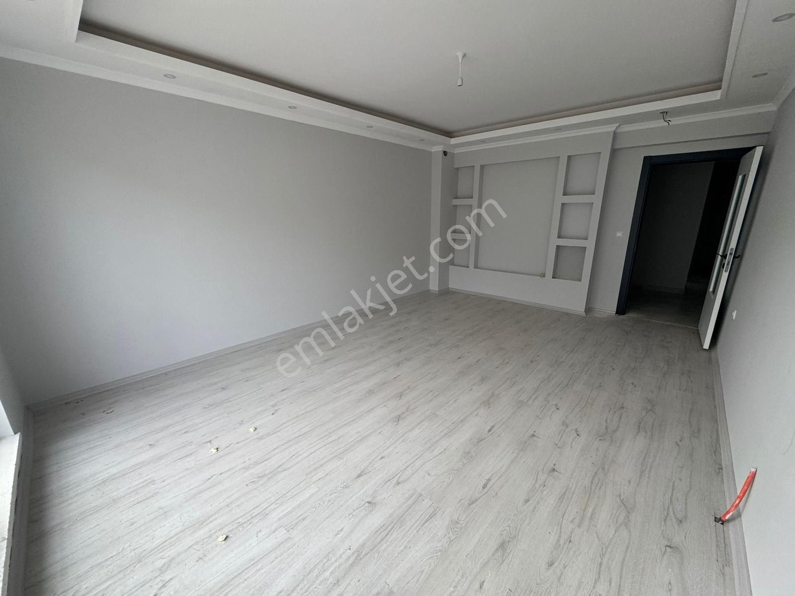 Yılmazer'den Cadde Üzerinde Sıfır Öncephe 3+1 Şahane Tasarm Acil - Görsel 4