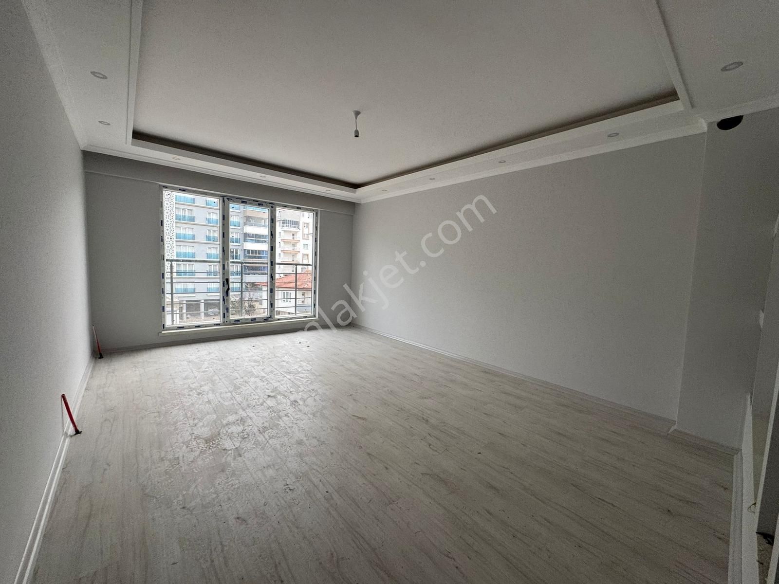 Yılmazer'den Cadde Üzerinde Sıfır Öncephe 3+1 Şahane Tasarm Acil - Görsel 3