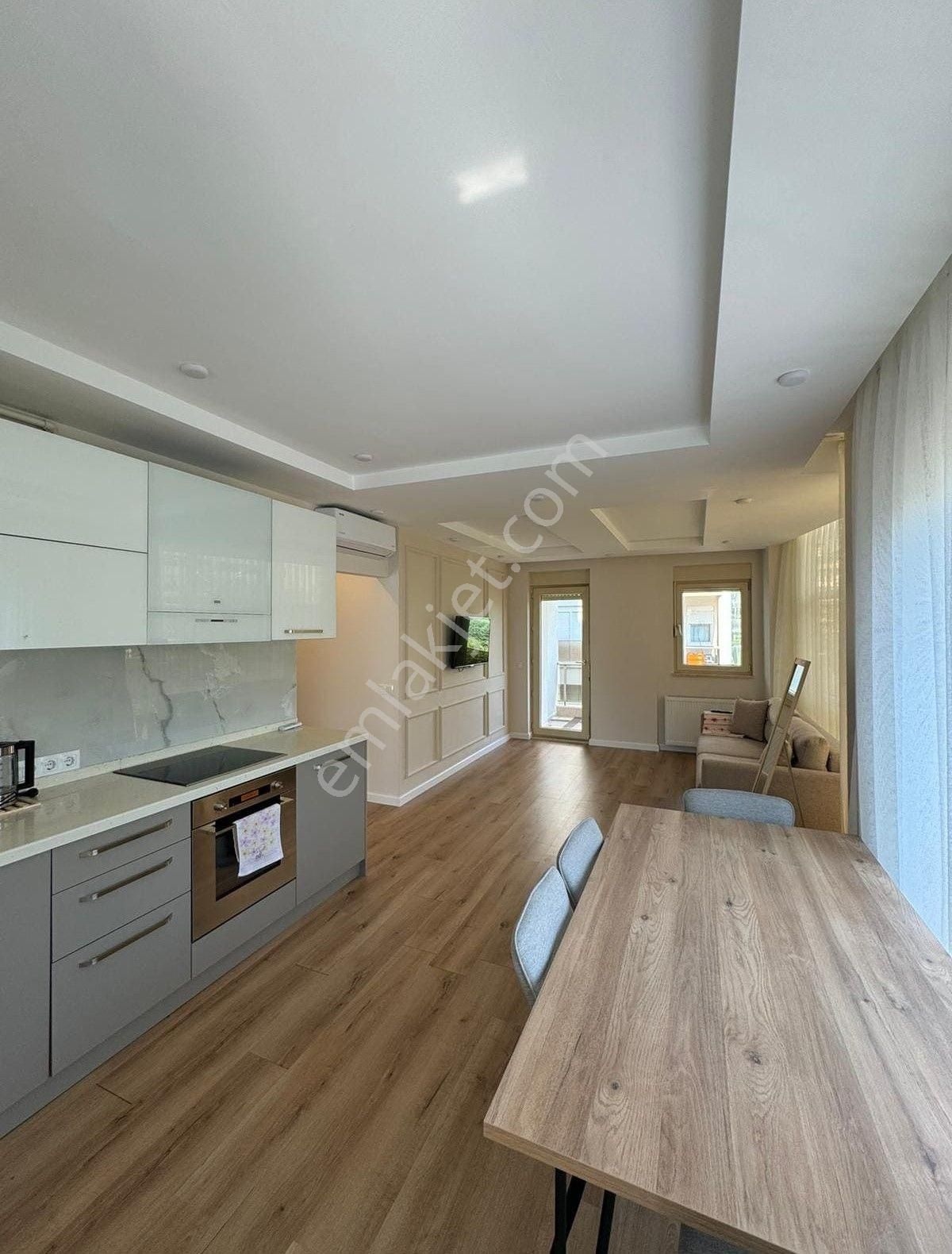 Site İçi Y.havuzlu Arakat Lüks 2+1