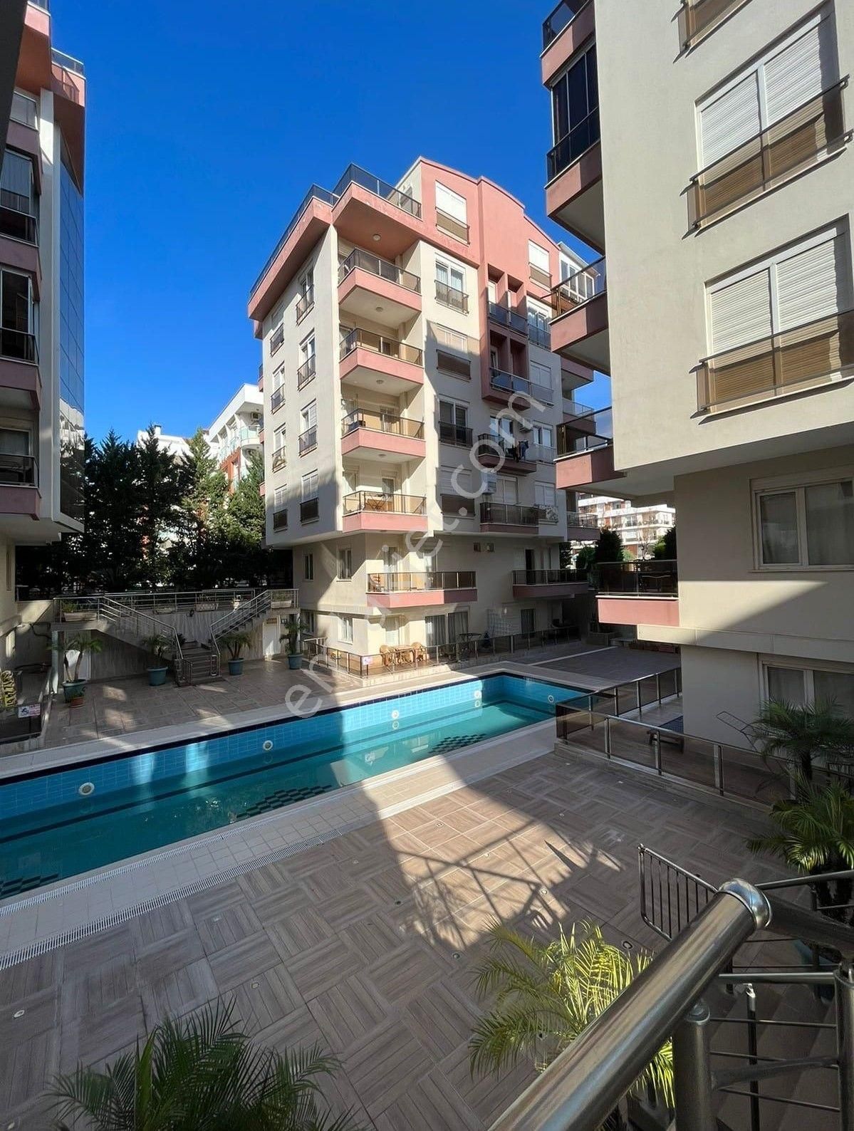 Site İçi Y.havuzlu Arakat Lüks 2+1 - Görsel 15