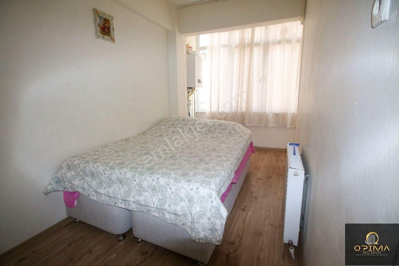 Opıma Emlaktan Erdek Çarşı Merkezde 2+1 Satılık Daire - Görsel 12