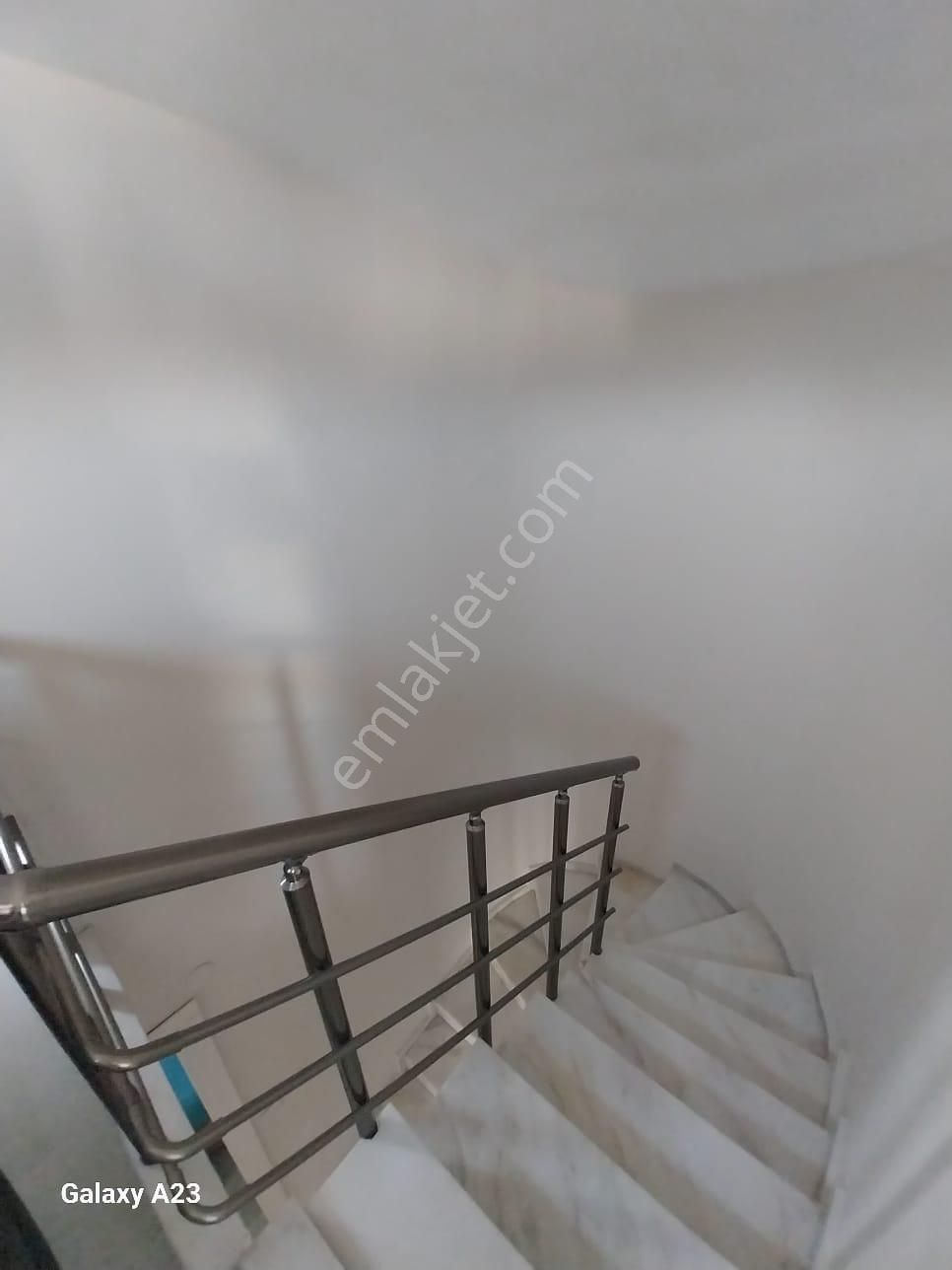 Kuşadası Sahilde,oto Garajlı 4+1 Satılık Müstakil Villa - Görsel 27