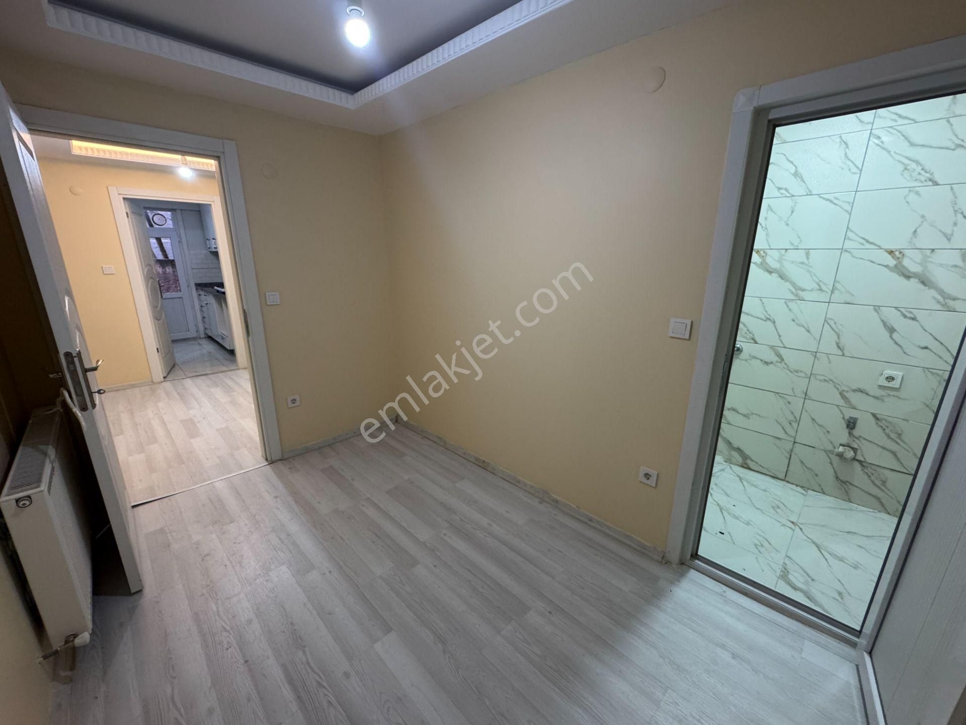 Turyap' Tan Fatih Kaymakamlığı Arkasında Cadde Üzeri Temiz Kiralık 2+1 Daire - Görsel 7