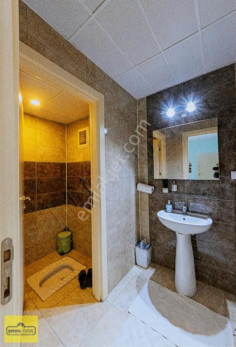 Şenol'dan Göztepe Konutlarında 3+1 Satılık 8. Arakat Geniş Daire - Görsel 20