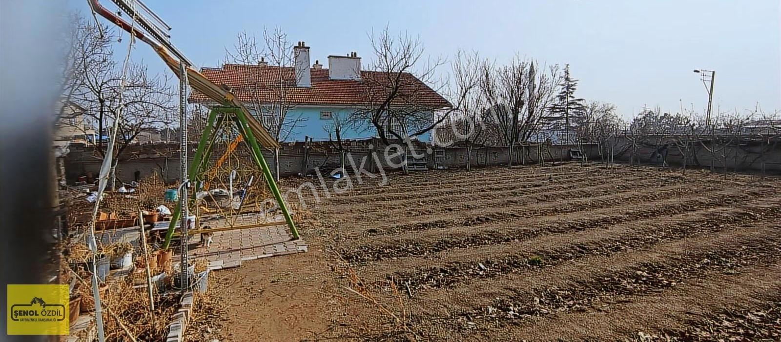 Şenol'dan Erenköyde Satılık Villa Arsası 0,15 / 30 Emsal - Görsel 12