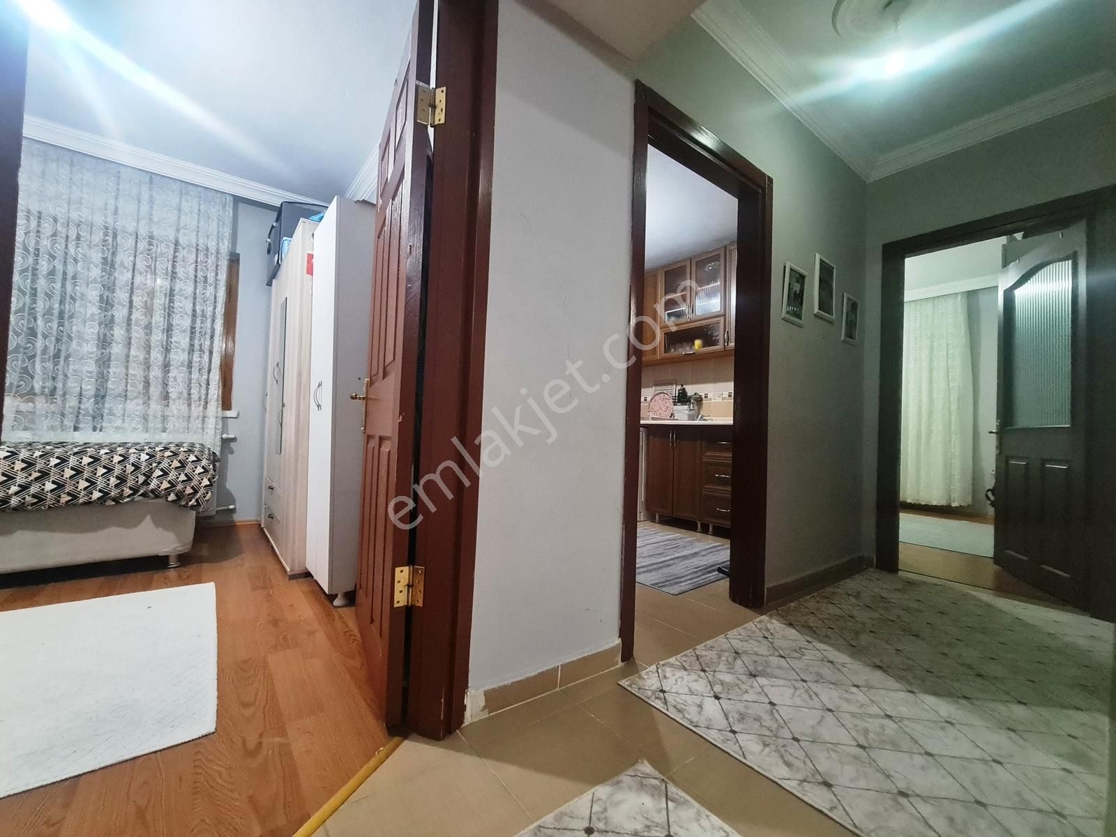 30 Ağustos Mh. Merkezi Konumda Ara Kat 2+1 Daire - Görsel 14