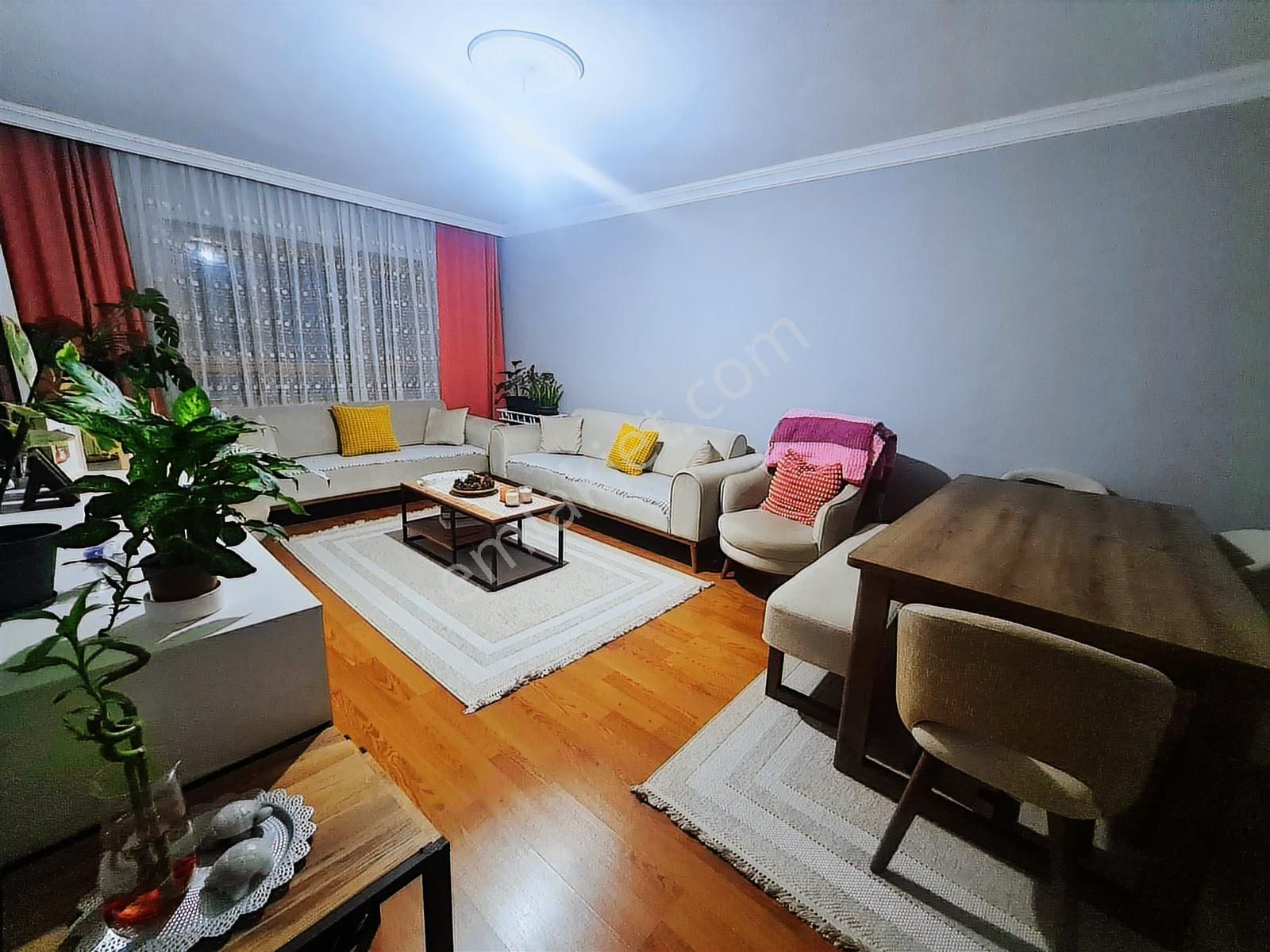 30 Ağustos Mh. Merkezi Konumda Ara Kat 2+1 Daire - Görsel 16