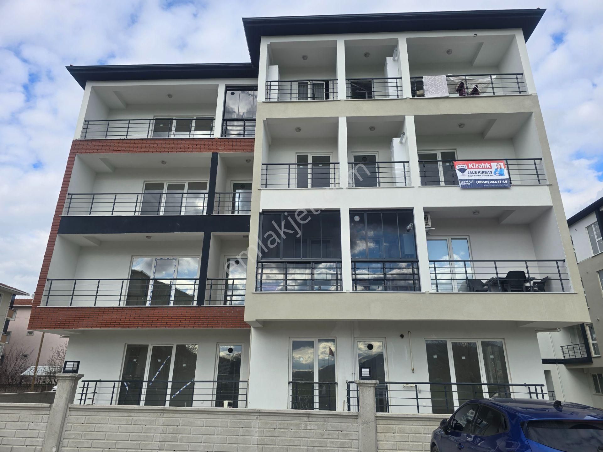 Çıçeklıdede’de Sıfır | 2+1 | Kapalı Mutfak | 3 Balkon | Yerden Isıtmalı Kıralık Daıre - Görsel 2