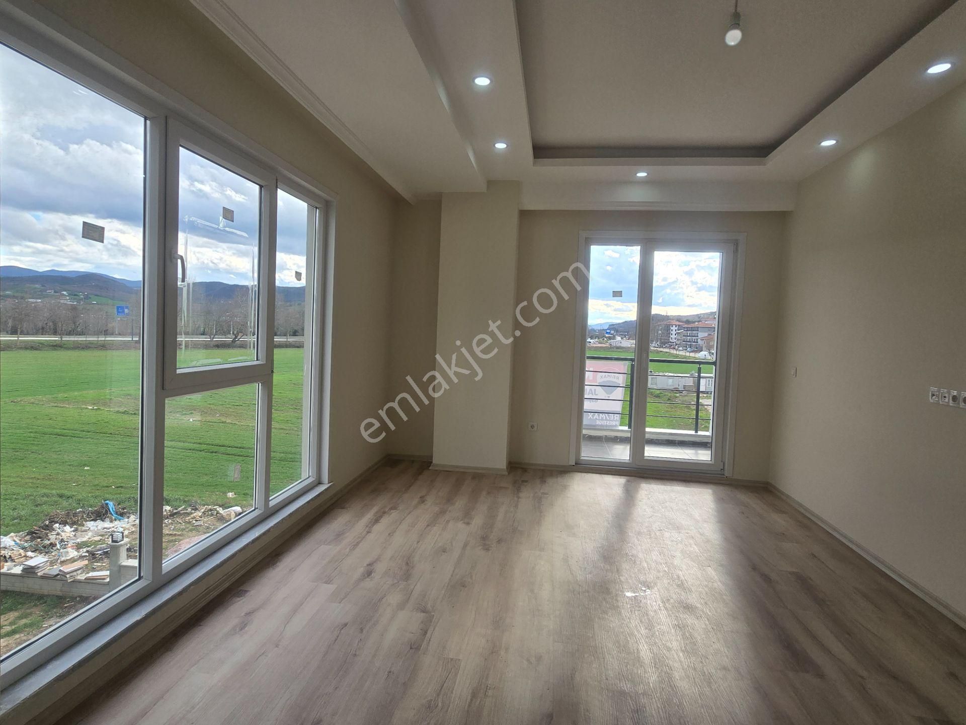 Çıçeklıdede’de Sıfır | 2+1 | Kapalı Mutfak | 3 Balkon | Yerden Isıtmalı Kıralık Daıre - Görsel 8