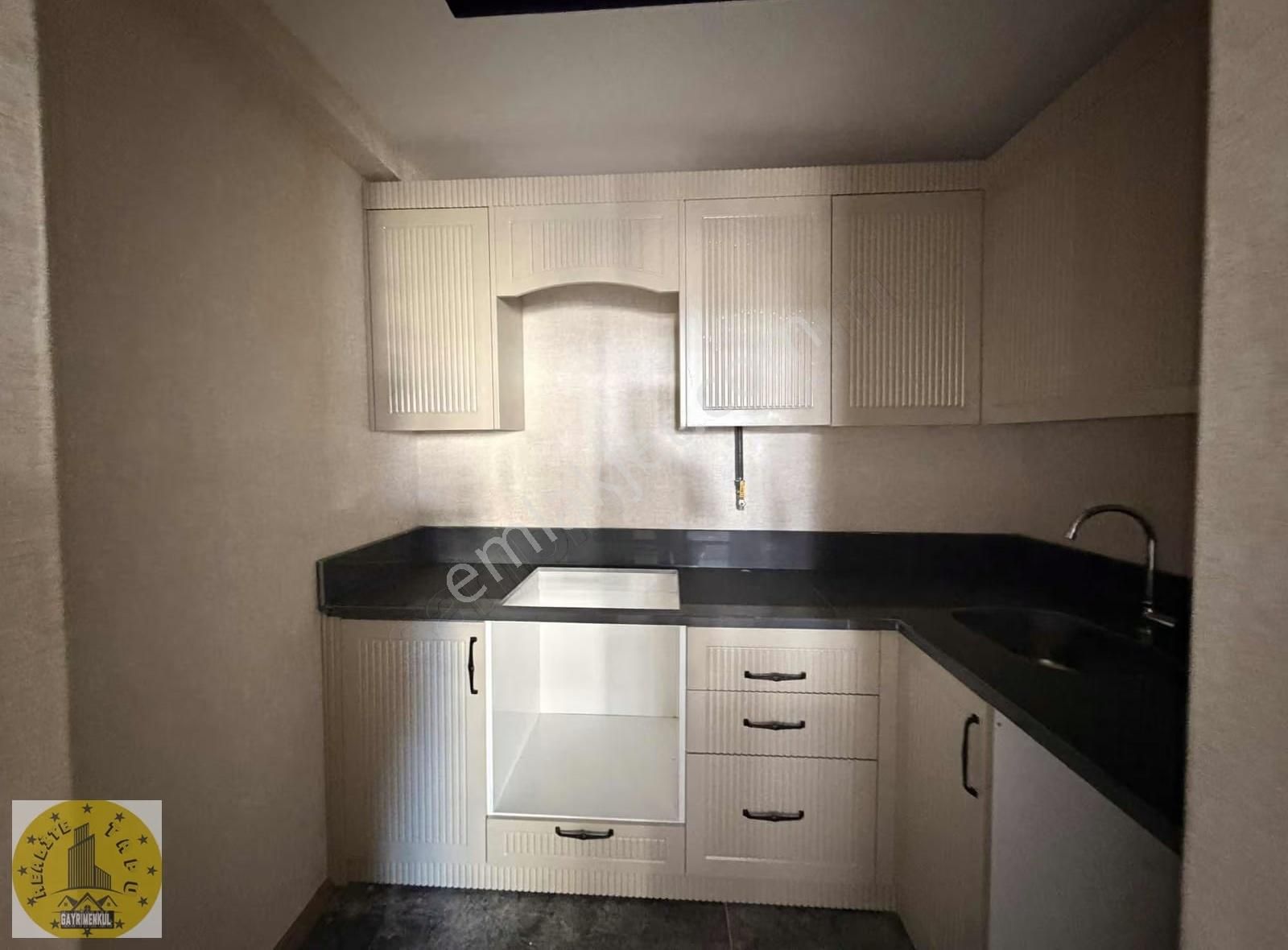 Realite Tapudan Doğukentte Kiralık 2+1 Daire - Görsel 27