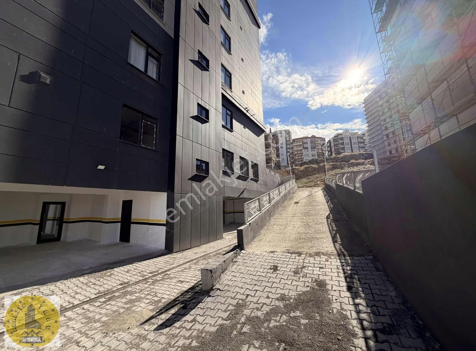 Realite Tapudan Doğukentte Kiralık 2+1 Daire - Görsel 26