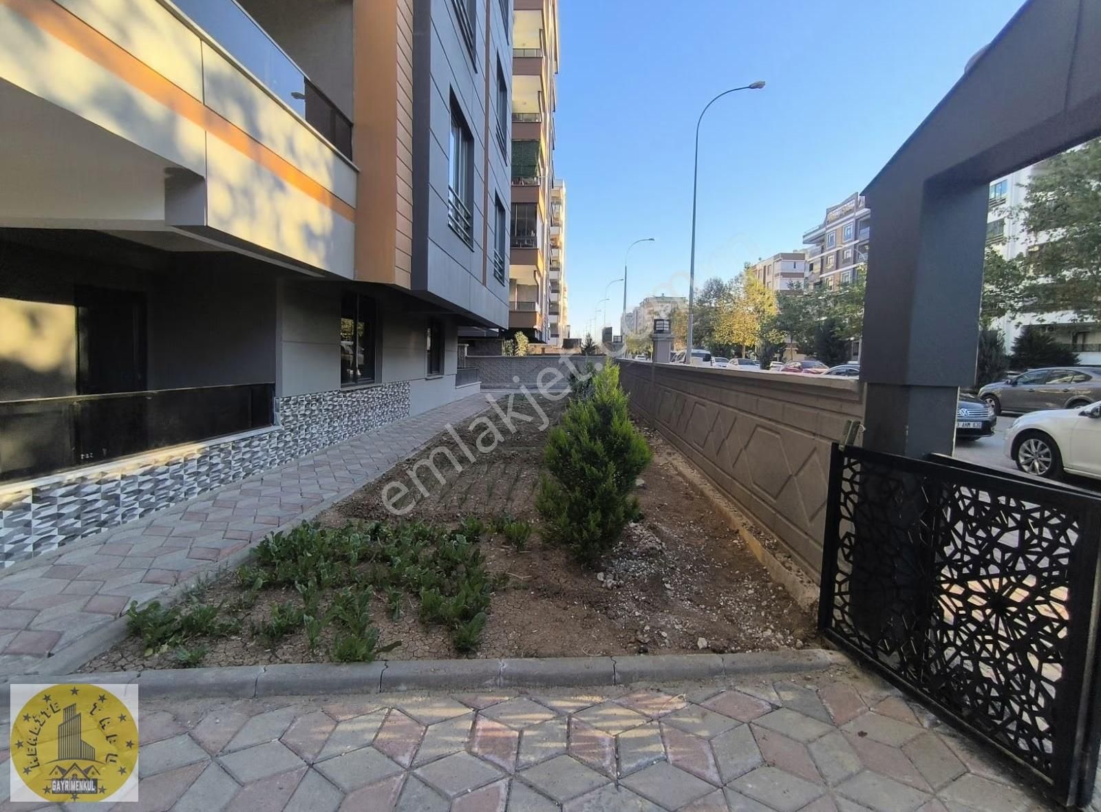 Realite Tapu Muhamed Yürük'ten Doğukentte Satılık 2+1 Giriş Kat - Görsel 2