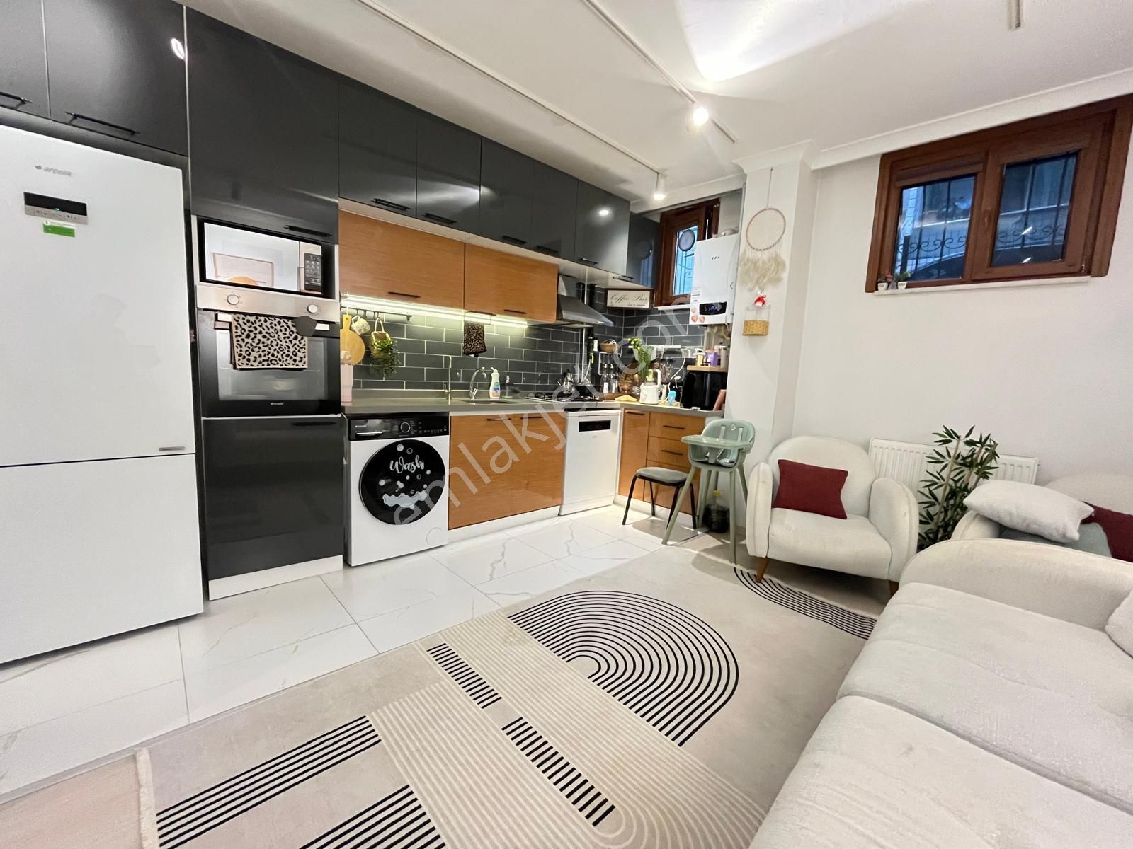 Yusuf Emlqaktan Satılık Fevziçakmakta Bahçe Katı - Görsel 3