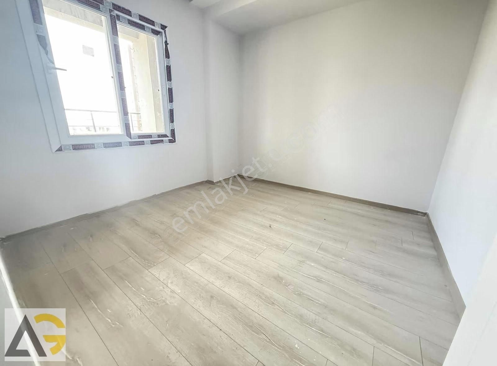 Auradan Tece'de Sıfır Binada 2+1 Kiralık Daire