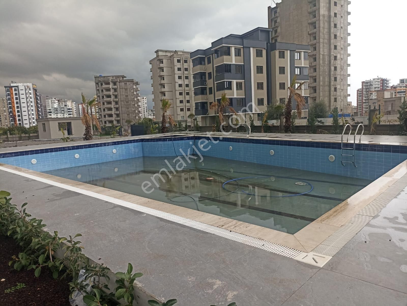 Realty World Budur Gayrimenkul’den Yücesoy Trend'de 1+1 Lüx Satılık Daire - Görsel 8