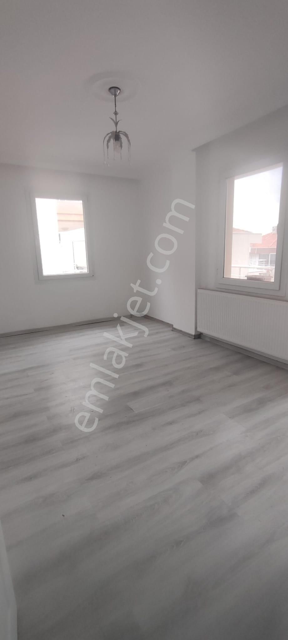 🏡denize Yakın | Yeni Tadilatlı | Alt+üst Kat | 2 Daire Tek Fiyat - Görsel 3