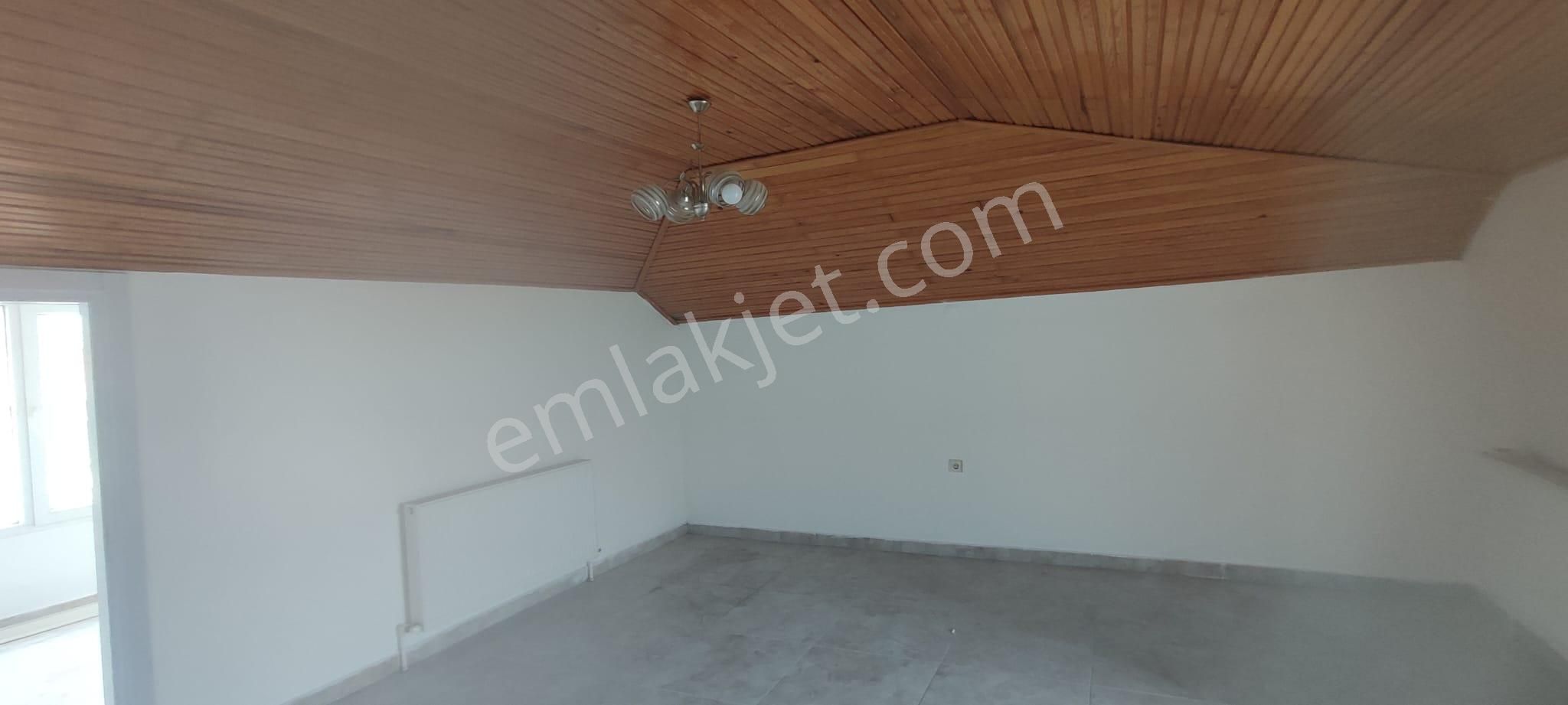 🏡denize Yakın | Yeni Tadilatlı | Alt+üst Kat | 2 Daire Tek Fiyat - Görsel 9