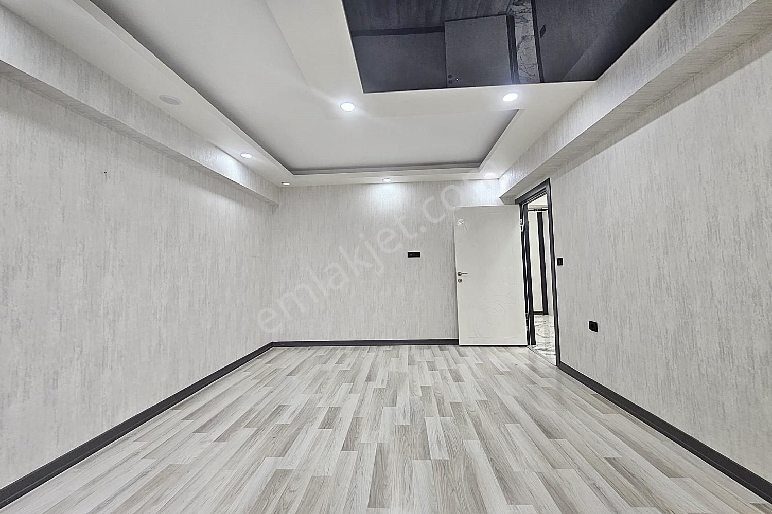 Karakaya Ziraat Bankası Yakını Modern Tasarımlı Lüks Yapılı Dair - Görsel 7