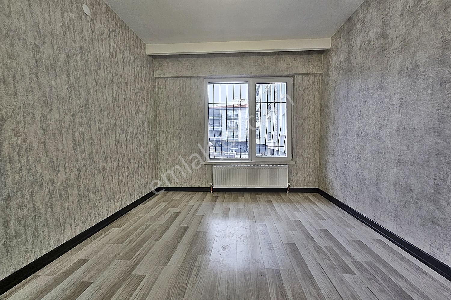 Karakaya Ziraat Bankası Yakını Modern Tasarımlı Lüks Yapılı Dair - Görsel 31