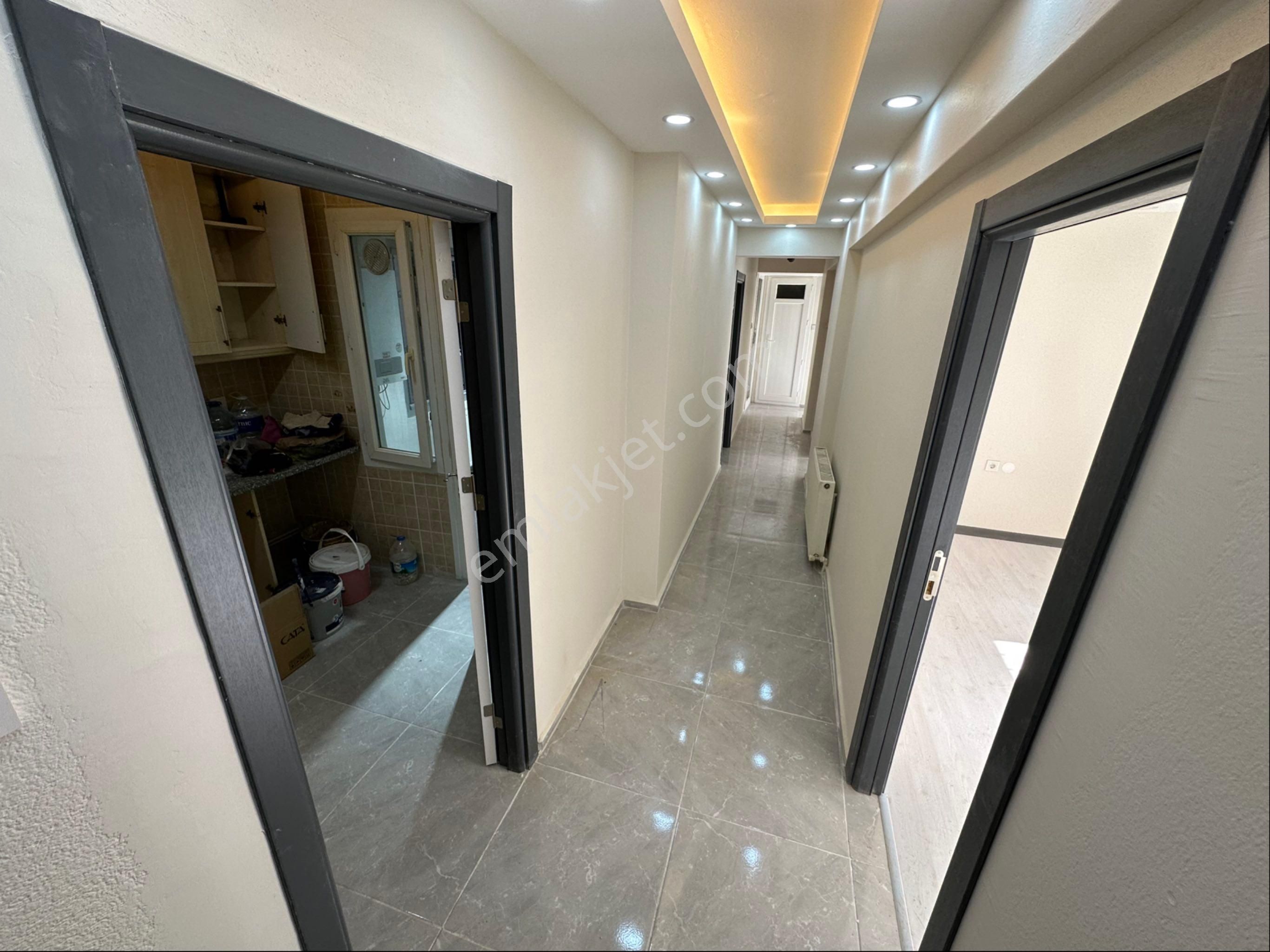 Ordu Caddesinin Dibinde 3+1 Doğalgazlı Yüksek Giriş Kapalı Mutfak