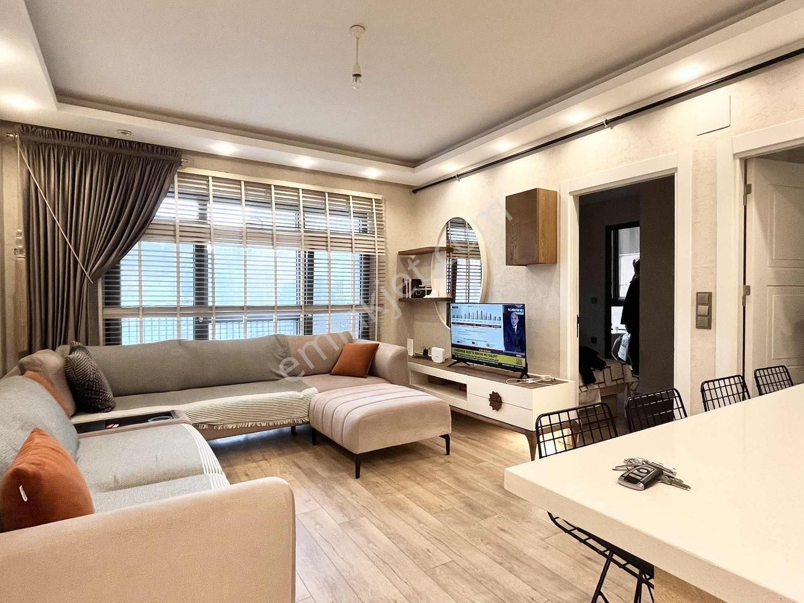 Remax Leon Esma Sultan Konakları 2+1 Eşyalı Kiralık Lüks Daire - Görsel 7