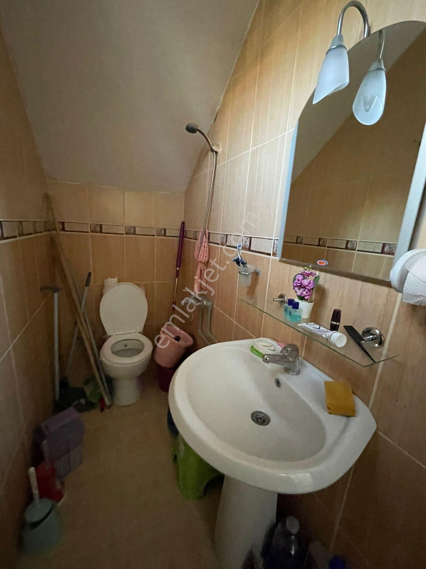 Kuşadası Sahilde,havuzlu Sitede, 3+1 Müstakil Villa - Görsel 22