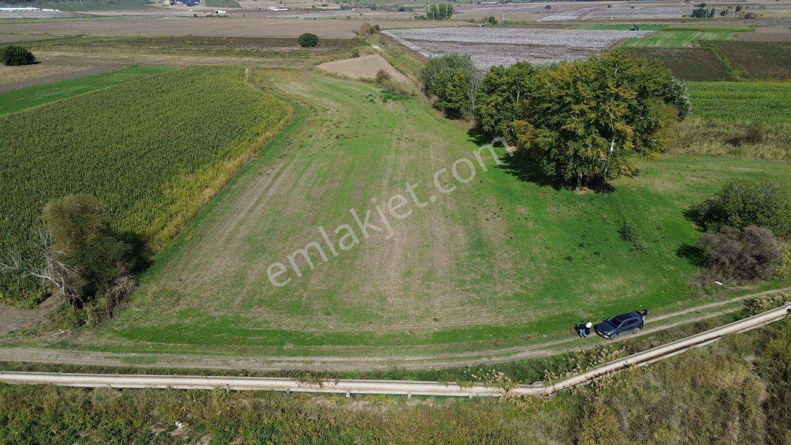 İzmir Bergama Ahmetbeylerde 10.548 M² Satılık Yatırımlık Tarla - Görsel 4