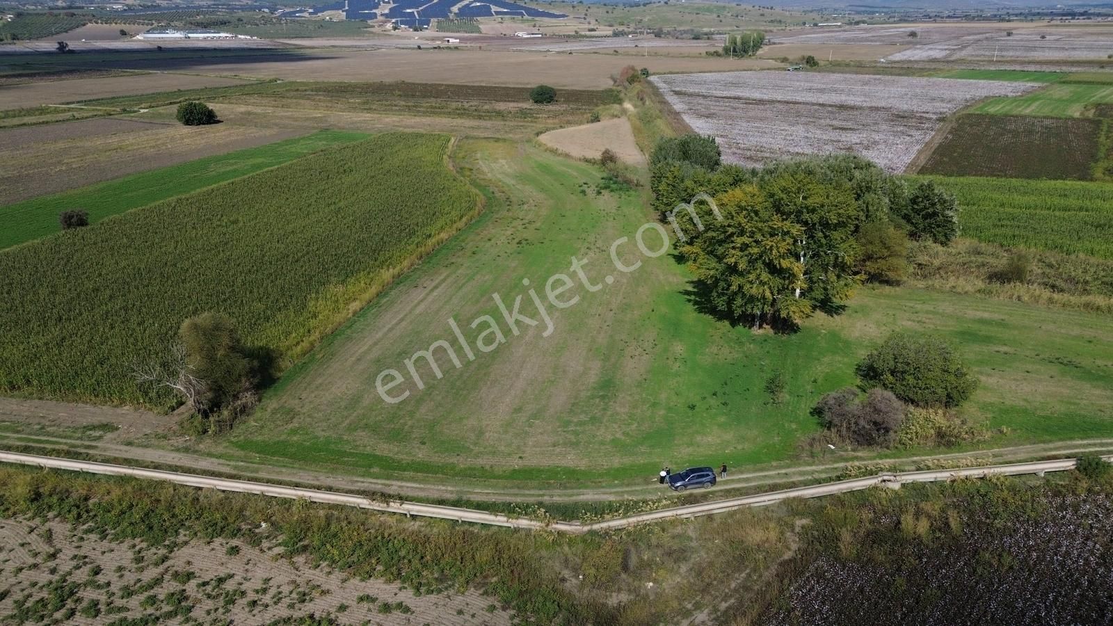 İzmir Bergama Ahmetbeylerde 10.548 M² Satılık Yatırımlık Tarla - Görsel 13