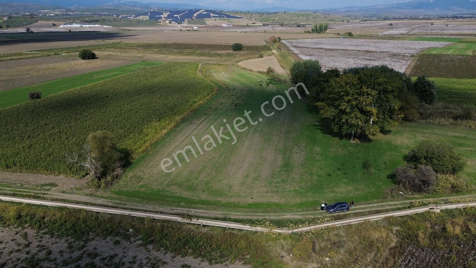 İzmir Bergama Ahmetbeylerde 10.548 M² Satılık Yatırımlık Tarla - Görsel 17