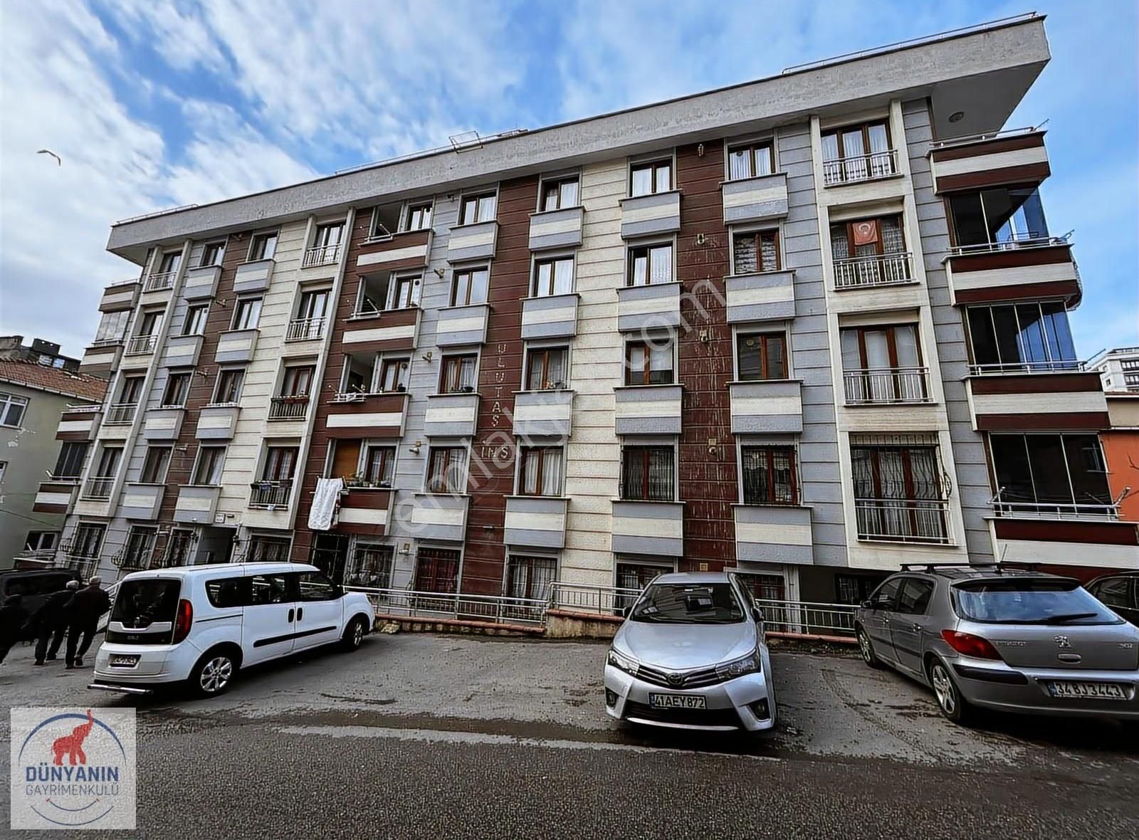 Fındıklıda Genç Binada 2+1 Satılık Daire