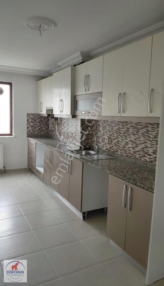 Fındıklıda Genç Binada 2+1 Satılık Daire - Görsel 15