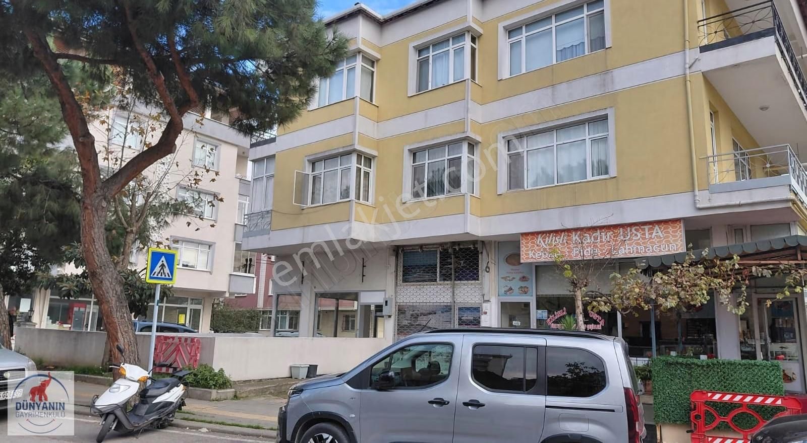 Pendik Güzelyalı Mahallesinde Satılık Dükkan