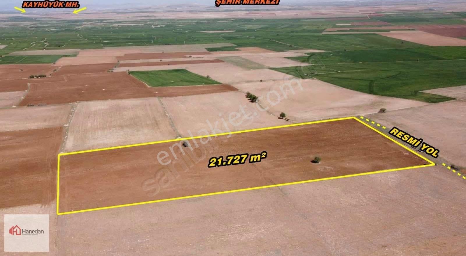 Hanedan,dan 21.727 M2 Çarıklar Sınırında Kavak Tapulamalı Tarla