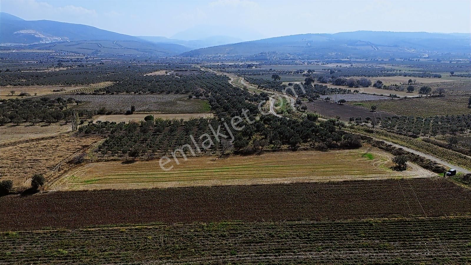 Yolu, Suyu Ve Elektriği Hazır | Kınık Cumalıda 7.150 M² Satılık - Görsel 27