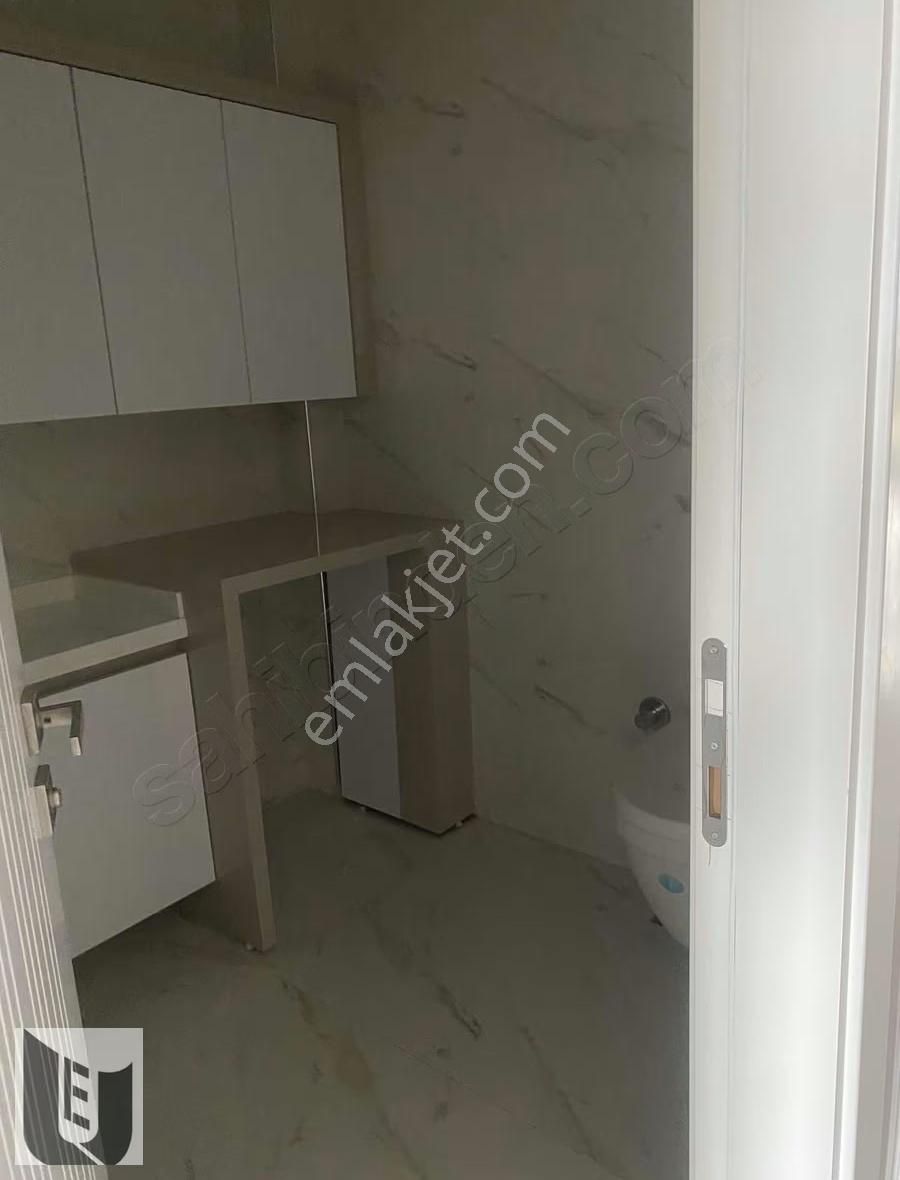 Uydukent Emlaktan Satılık Lüks Daire/selçuklu Dörtyol Mah. 4+1 - Görsel 8