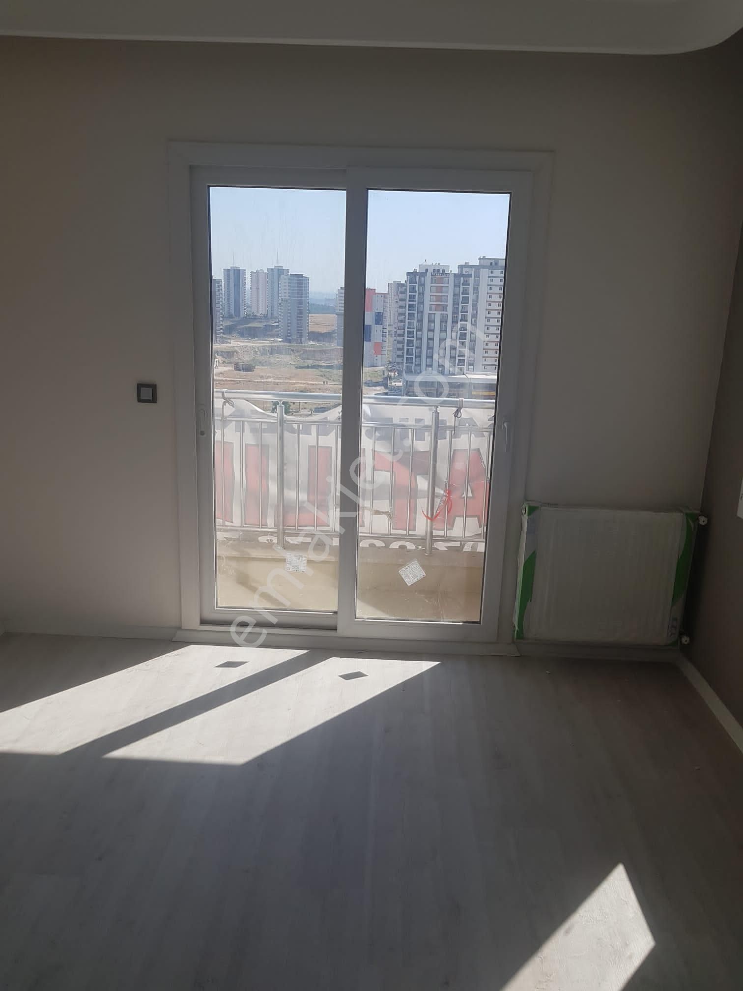 Sarıçam Çarkıpare De İskanlı Site İçinde 3+1 Doğalgazlı Ankastreli Satılık Daire - Görsel 9