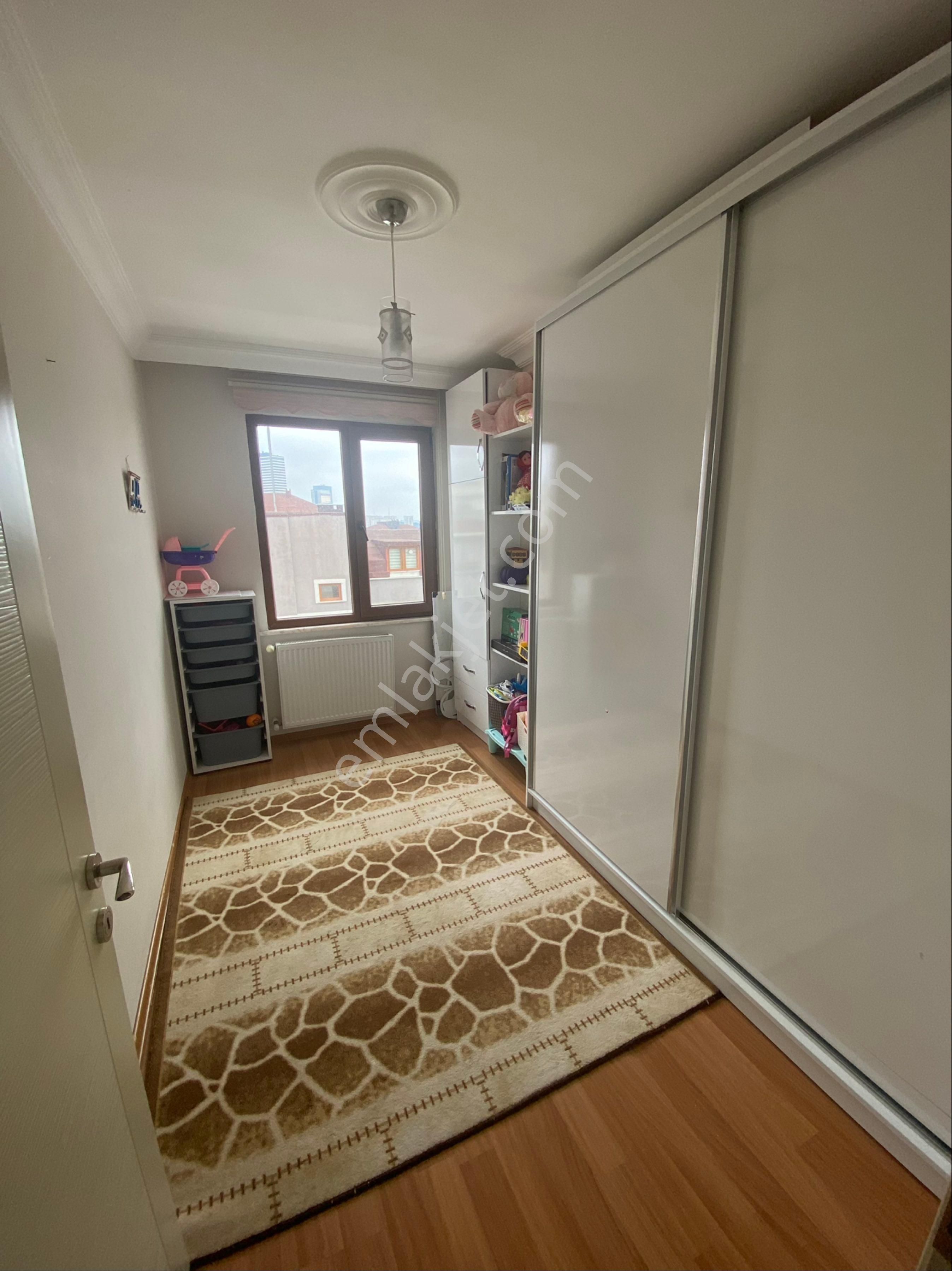 Metronun Yanında, 4+2 Konseptli, Çift Girişli, Açılır Kapanır Teraslı, Bakımlı Dubleks - Görsel 6