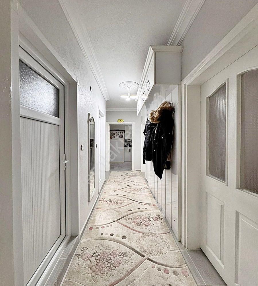 Arden Yapı'dan Bahçelievlerde İskanlı Kombili Çift Balkonlu 2+1 - Görsel 15