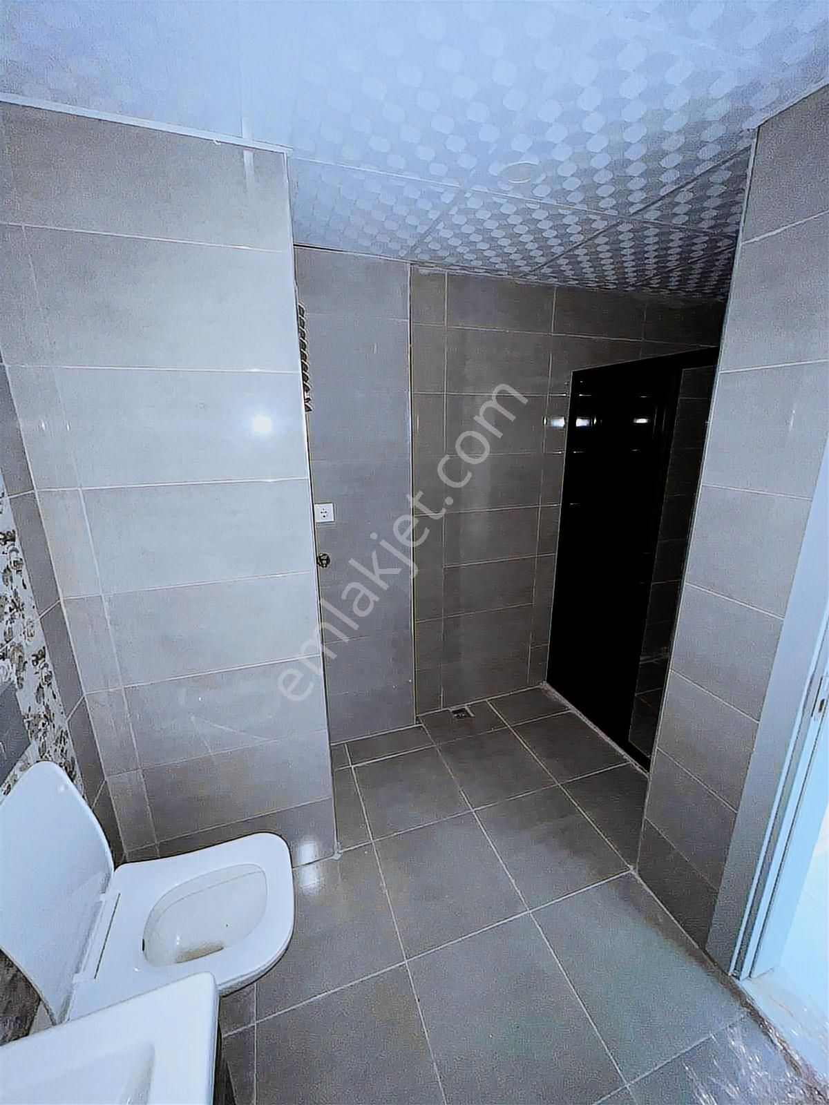 Bergama Gaziosmanpaşa Mahallesin'de Satılık 2+1 Daire - Görsel 21