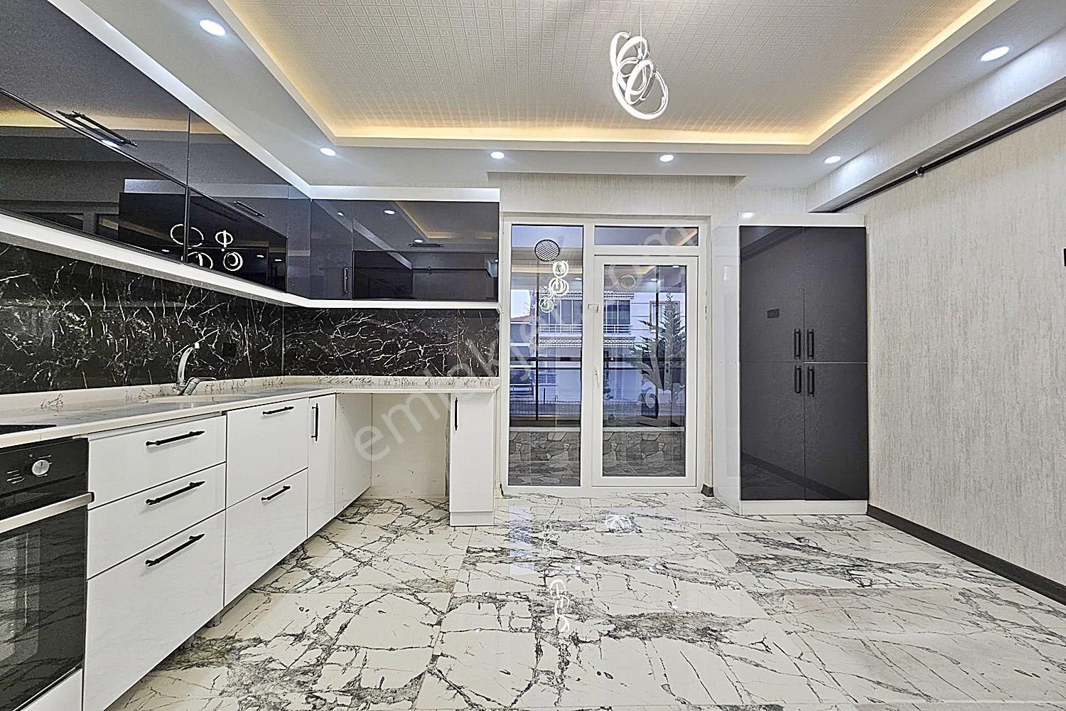 Karakaya'da Ziraat Bankası Yakını Modern Tasarımlı Lüks Yapılı Daire - Görsel 4