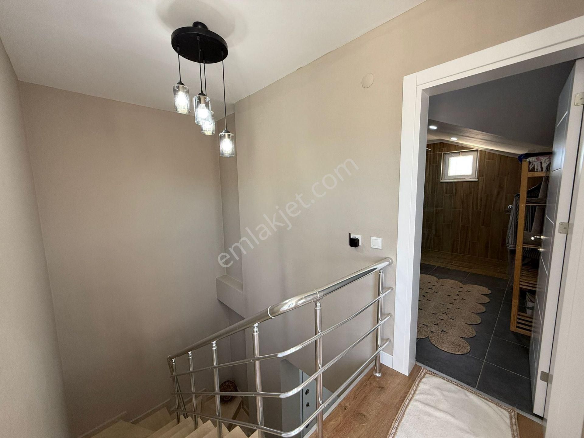 Alanya’da Denize Yakın Geniş 3+1 Dubleks Daire - Görsel 3