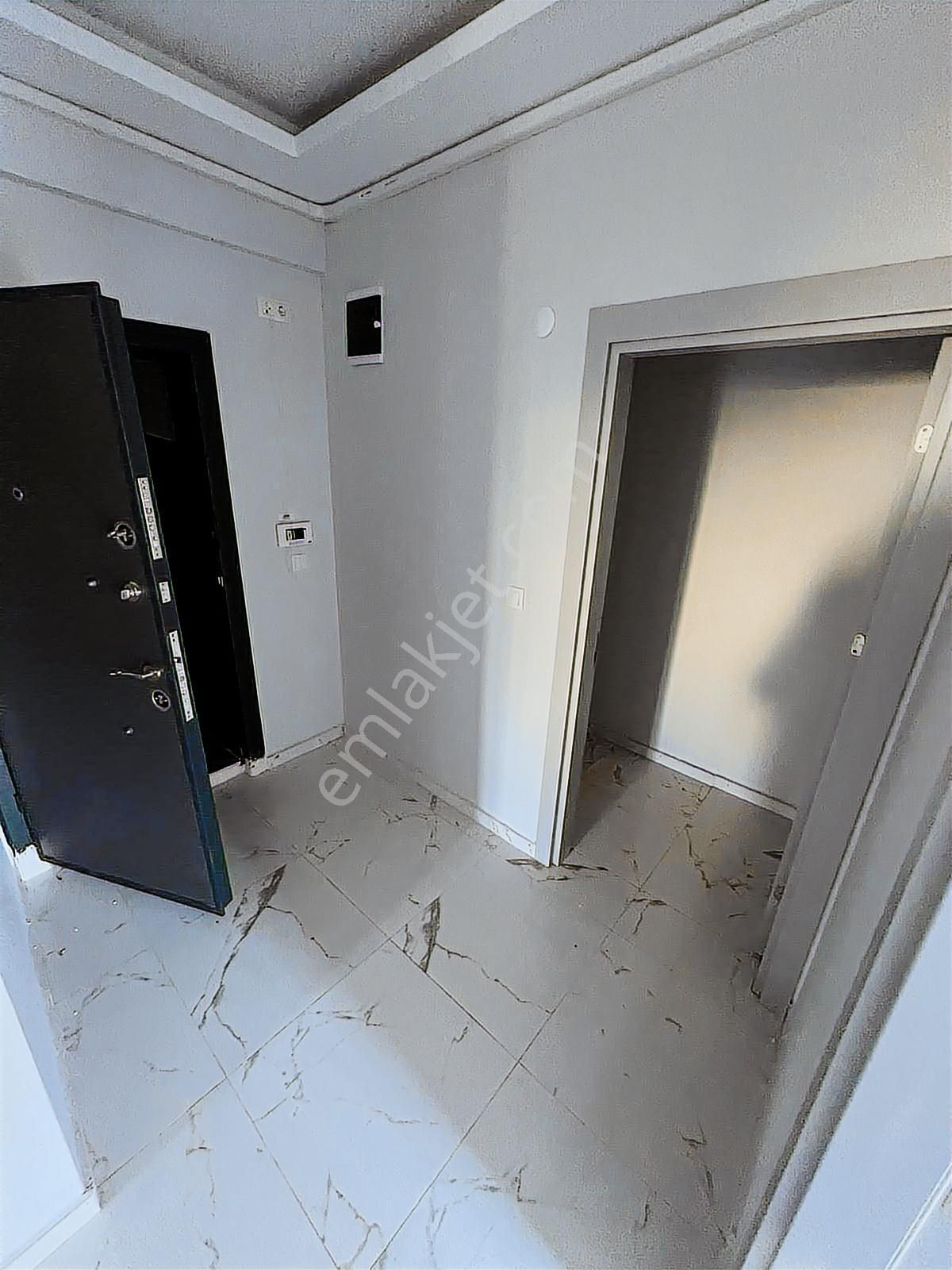 Bergama Gaziosmanpaşa Mahallesin'de Satılık 3+1 Daire - Görsel 29