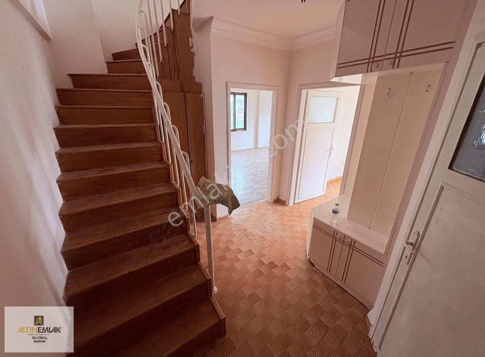 Altın Emlak'tn Merkezi Konumda Cazip Dubleks Daire