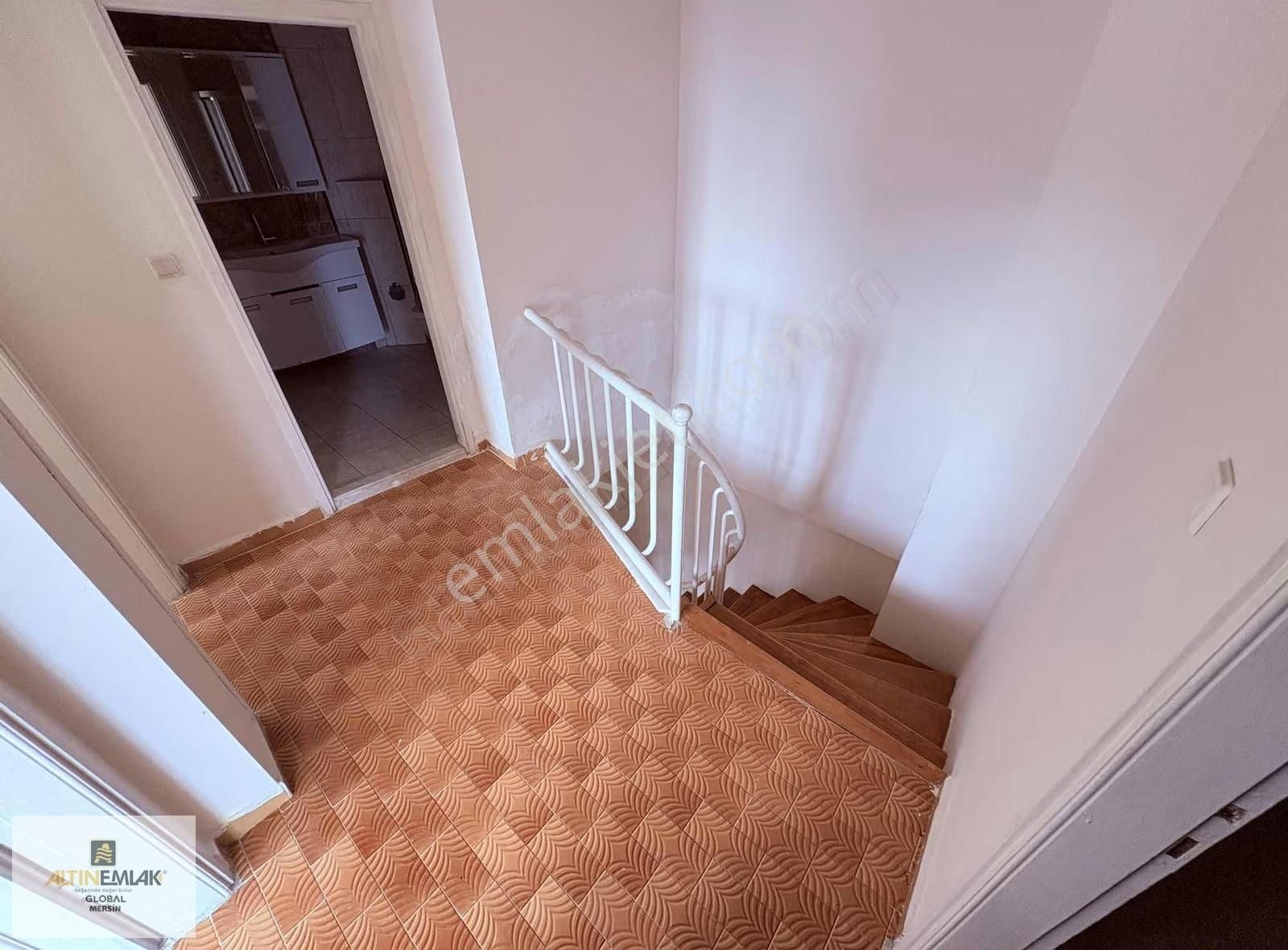 Altın Emlak'tn Merkezi Konumda Cazip Dubleks Daire - Görsel 3