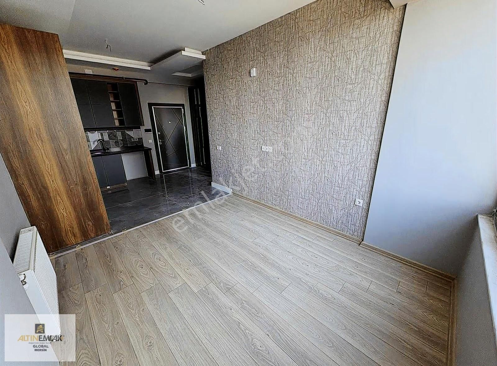 Altın Emlak'tn Deniz Manzaralı Doğalgazlı Modern 1+1 - Görsel 12